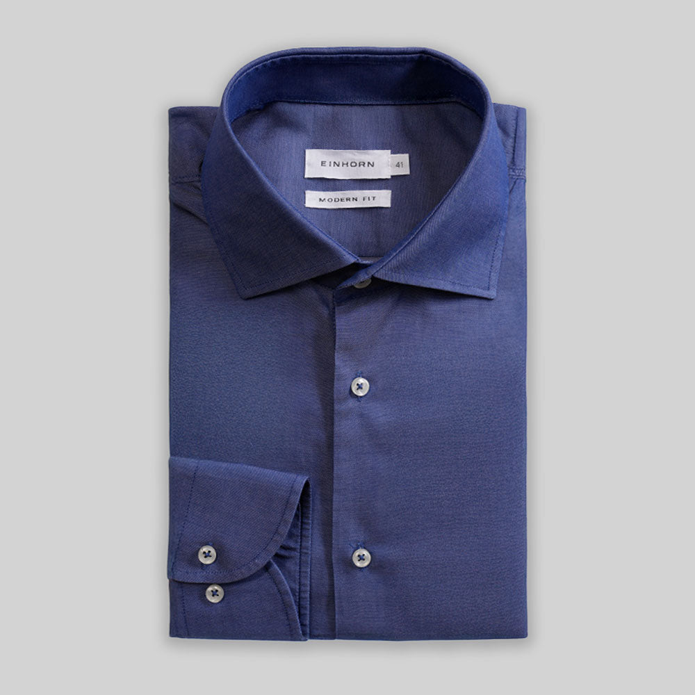 Hemd modern fit in hellblau – klassisches Herrenhemd in glatter Struktur.