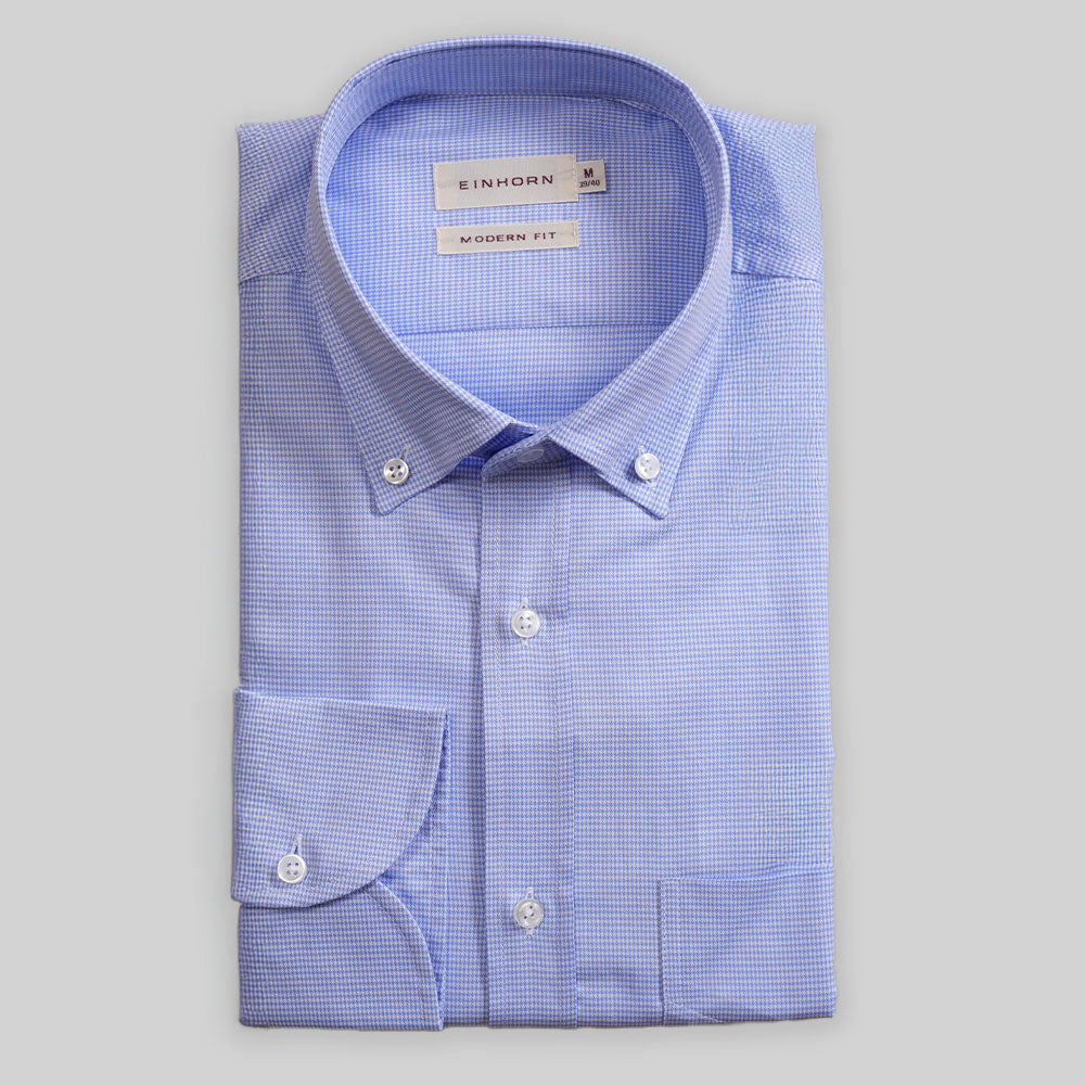 Hemd Modern Fit mit feinem Mikrokaro-Muster in Blau-Weiss – elegantes Herrenhemd aus Baumwolle von Einhorn, leicht tailliert, mit Kent-Kragen.