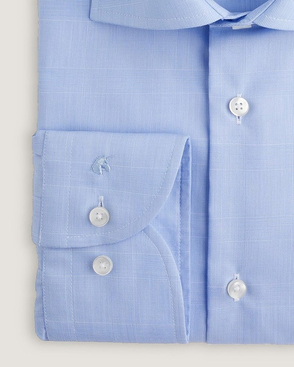 Hemd Modern Fit Non Iron Blau Kariert, Detail Manschette und Stoff