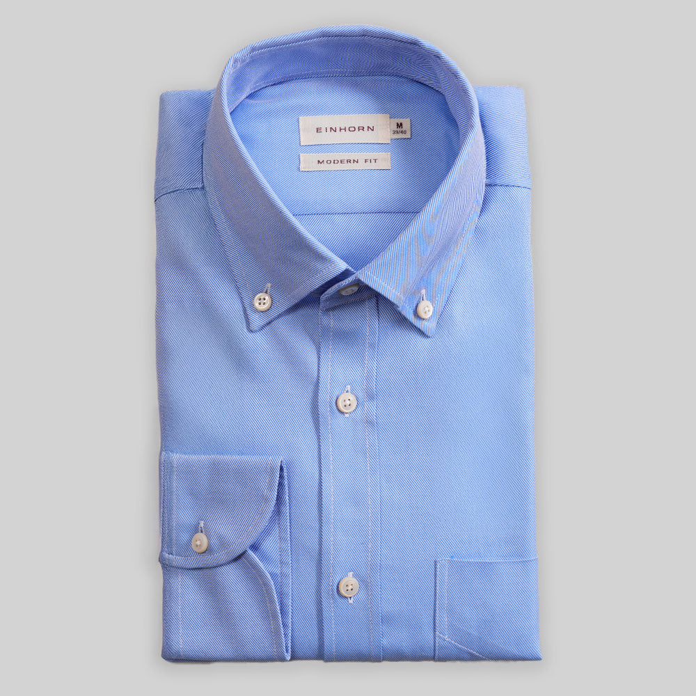 Hemd modern fit in blau – klassisches Herrenhemd in glatter Struktur.
