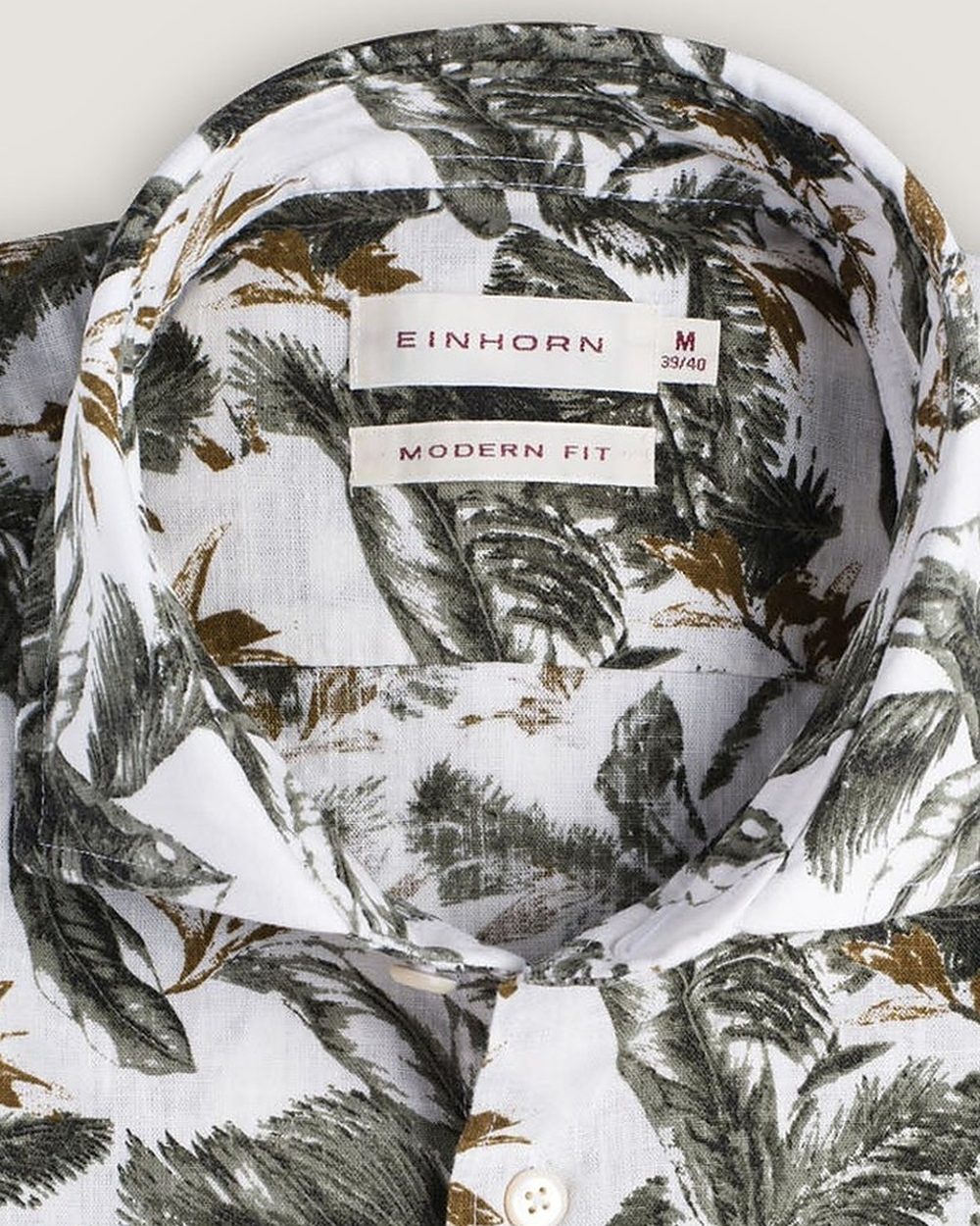 Leinenhemd Modern Fit Palmenprint Grün, Detail Kragen